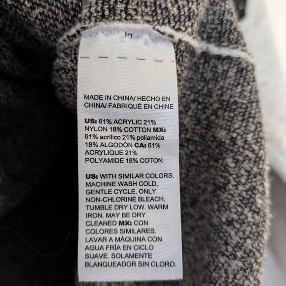 Chico's Tiger Geometric Sweater Cream Tan V Neck Animal Print Boho Womens sz L - Picture 12 of 13